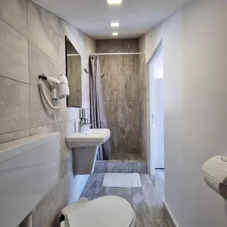 Pensión Vila Dumio 3*